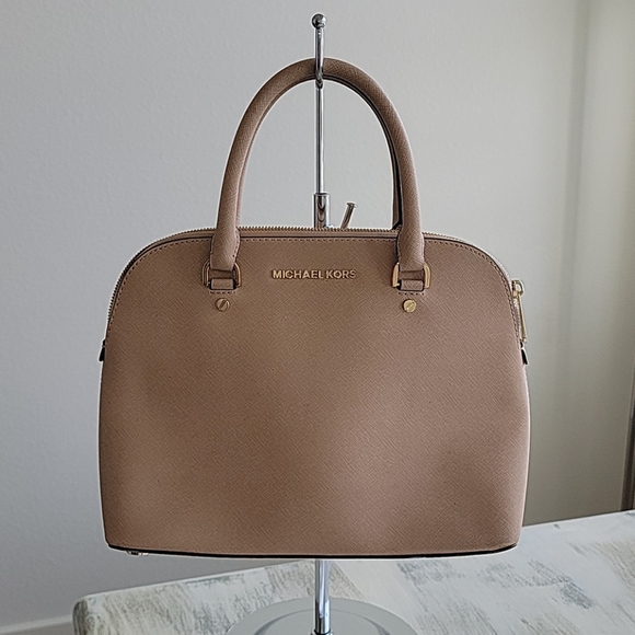 Michael Kors Handbags - Michael Kors Cindy Medium Dome Satchel